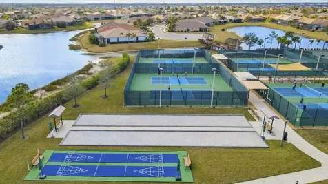 10288 Sw Yellowwood Avenue Port Saint Lucie FL 34987