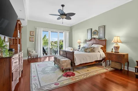 3950 N Flagler Drive West Palm Beach FL 33407