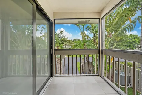320 Deer Creek Wildwood Lane Deerfield Beach FL 33442
