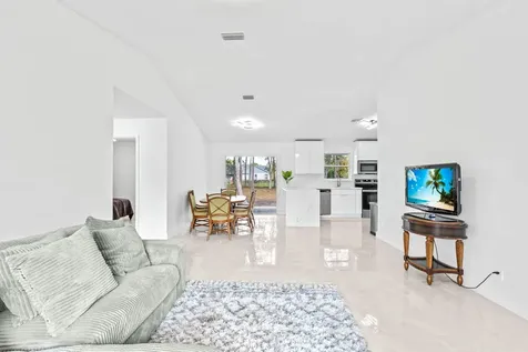 15809 85th Road Loxahatchee FL 33470