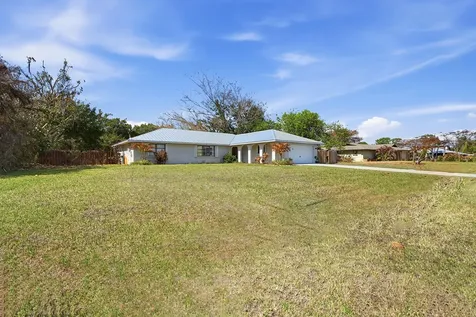 2151 Se Abcor Road Port Saint Lucie FL 34952