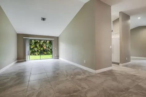 2713 Yarmouth Drive Wellington FL 33414
