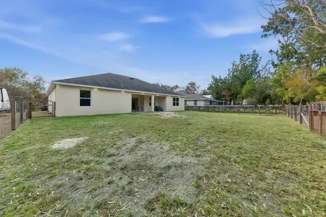 5244 Nw E Piper Circle Port Saint Lucie FL 34986