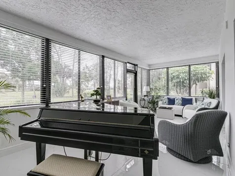 9264 Vista Del Lago Boca Raton FL 33428