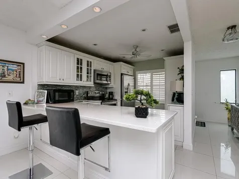 9264 Vista Del Lago Boca Raton FL 33428