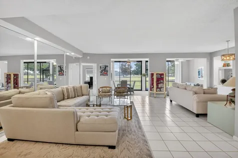 11586 Briarwood Circle Boynton Beach FL 33437