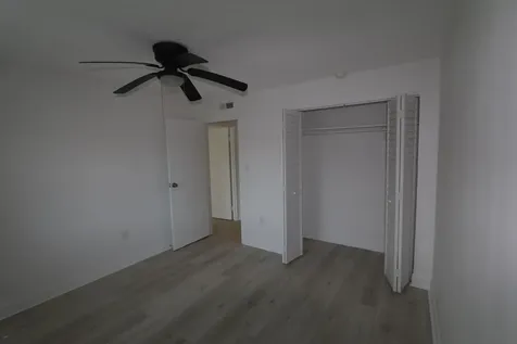 229 S Mcmullen Booth Road Clearwater FL 33759