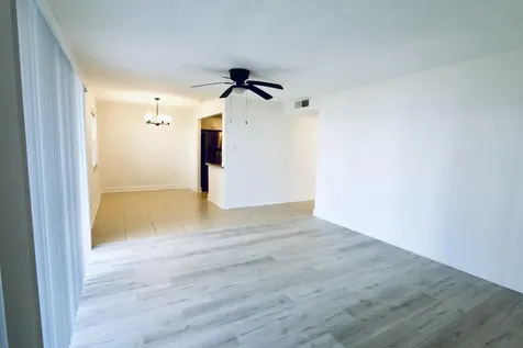 229 S Mcmullen Booth Road Clearwater FL 33759