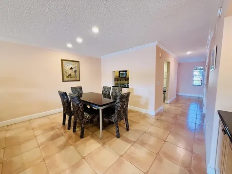 9261 Vista Del Lago Boca Raton FL 33428