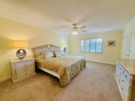 9261 Vista Del Lago Boca Raton FL 33428