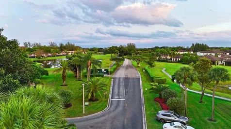 9261 Vista Del Lago Boca Raton FL 33428