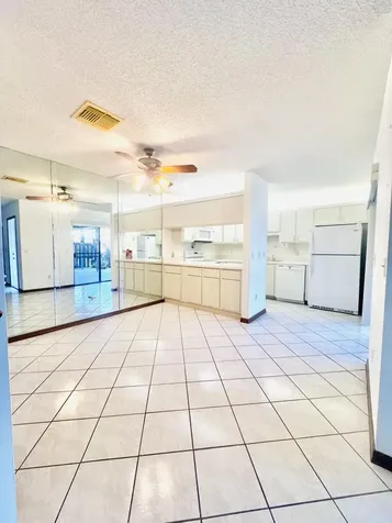 604 Se Castle Court Port Saint Lucie FL 34952