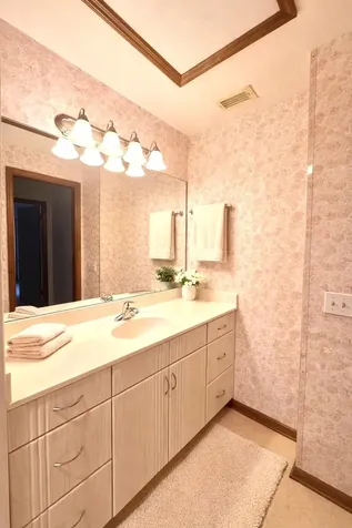 604 Se Castle Court Port Saint Lucie FL 34952