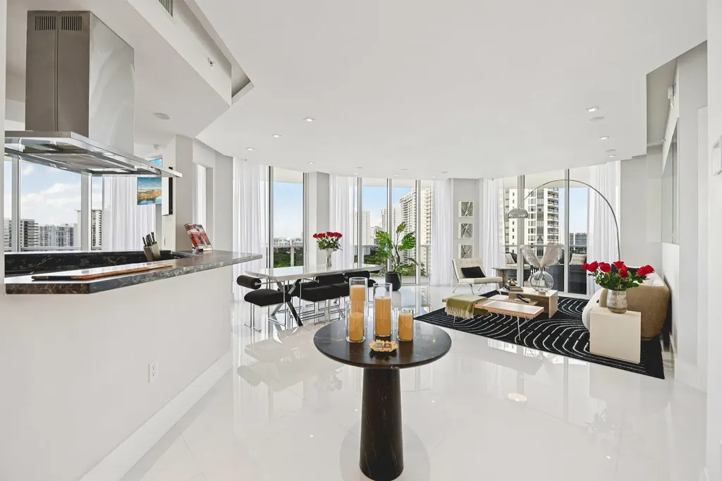 4100 Island Boulevard Aventura FL 33160