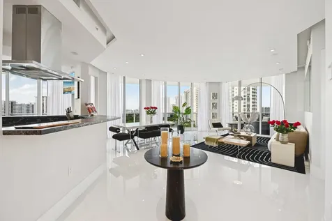 4100 Island Boulevard Aventura FL 33160