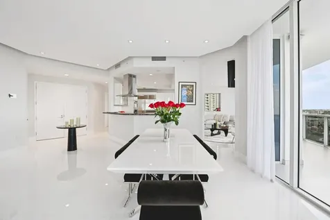 4100 Island Boulevard Aventura FL 33160