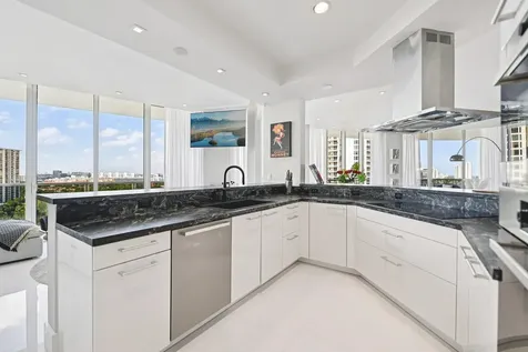 4100 Island Boulevard Aventura FL 33160