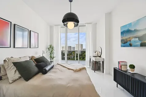 4100 Island Boulevard Aventura FL 33160