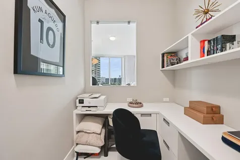 4100 Island Boulevard Aventura FL 33160