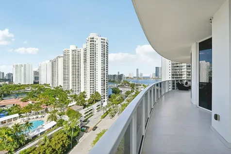 4100 Island Boulevard Aventura FL 33160