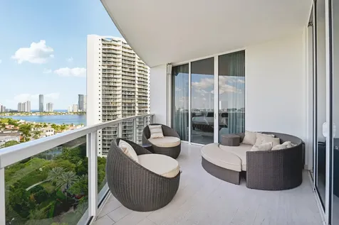 4100 Island Boulevard Aventura FL 33160