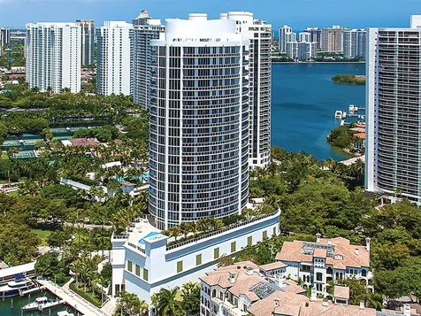 4100 Island Boulevard Aventura FL 33160