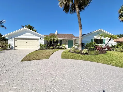 14 Se Paddock Circle Jupiter FL 33469