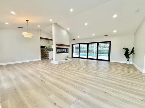 14 Se Paddock Circle Jupiter FL 33469