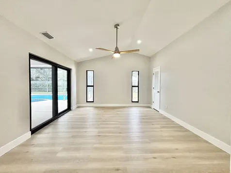 14 Se Paddock Circle Jupiter FL 33469