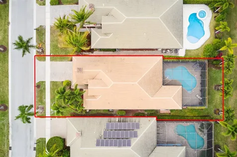 10525 La Strada West Palm Beach FL 33412