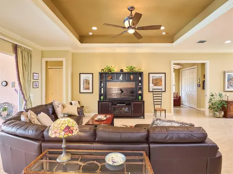 10525 La Strada West Palm Beach FL 33412