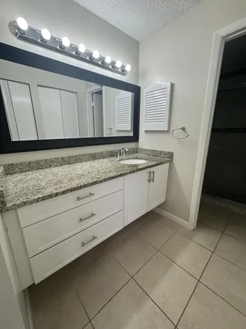 2505 Lakeview Circle Royal Palm Beach FL 33411