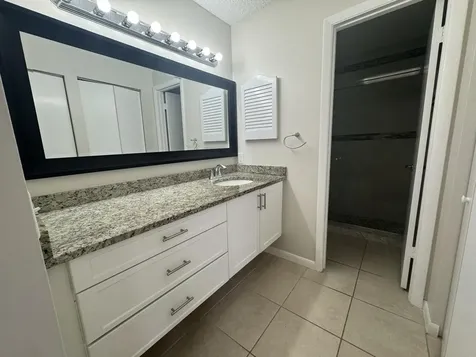 2505 Lakeview Circle Royal Palm Beach FL 33411