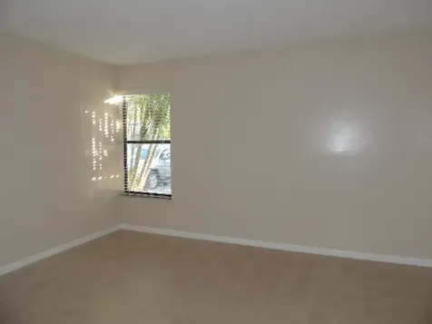 2505 Lakeview Circle Royal Palm Beach FL 33411