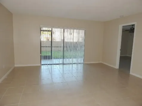 2505 Lakeview Circle Royal Palm Beach FL 33411