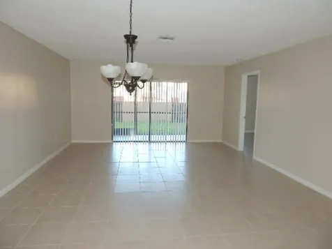 2505 Lakeview Circle Royal Palm Beach FL 33411