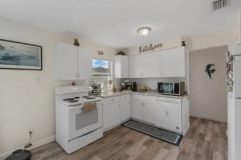3201 Kentucky Avenue Fort Pierce FL 34947