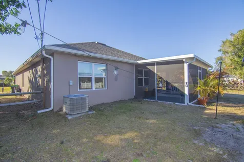 108 Tracy Drive Sebastian FL 32958