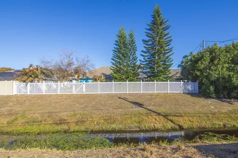 108 Tracy Drive Sebastian FL 32958