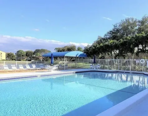 542 Shady Pine Way Greenacres FL 33415