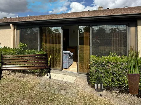 542 Shady Pine Way Greenacres FL 33415