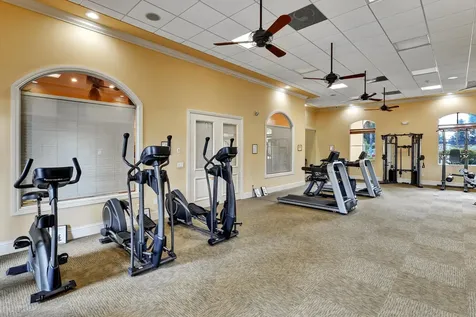 6145 Nw Helmsdale Way Port Saint Lucie FL 34983