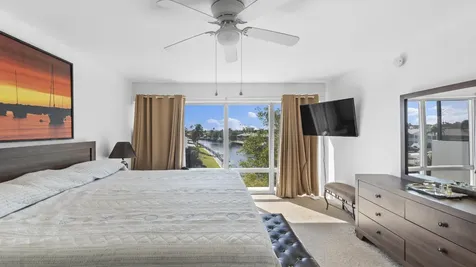 801 S Federal Highway Pompano Beach FL 33062