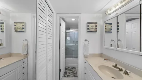 801 S Federal Highway Pompano Beach FL 33062