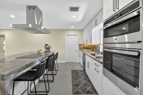 6251 Hitchin Post Way Delray Beach FL 33484