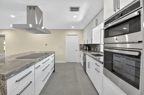 6251 Hitchin Post Way Delray Beach FL 33484