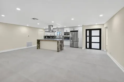 6251 Hitchin Post Way Delray Beach FL 33484