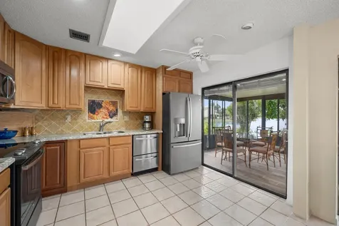 5871 Mirror Lakes Boulevard Boynton Beach FL 33472