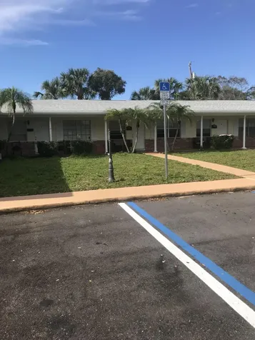 1777 Highland Avenue Vero Beach FL 32960