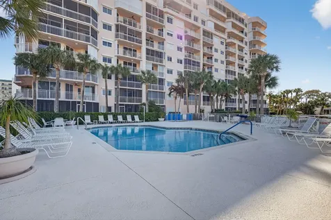 5159 N Highway A1a Hutchinson Island FL 34949
